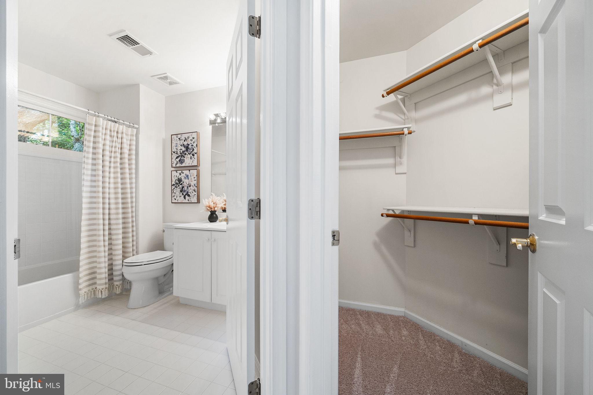 EDGEWATER - Residential