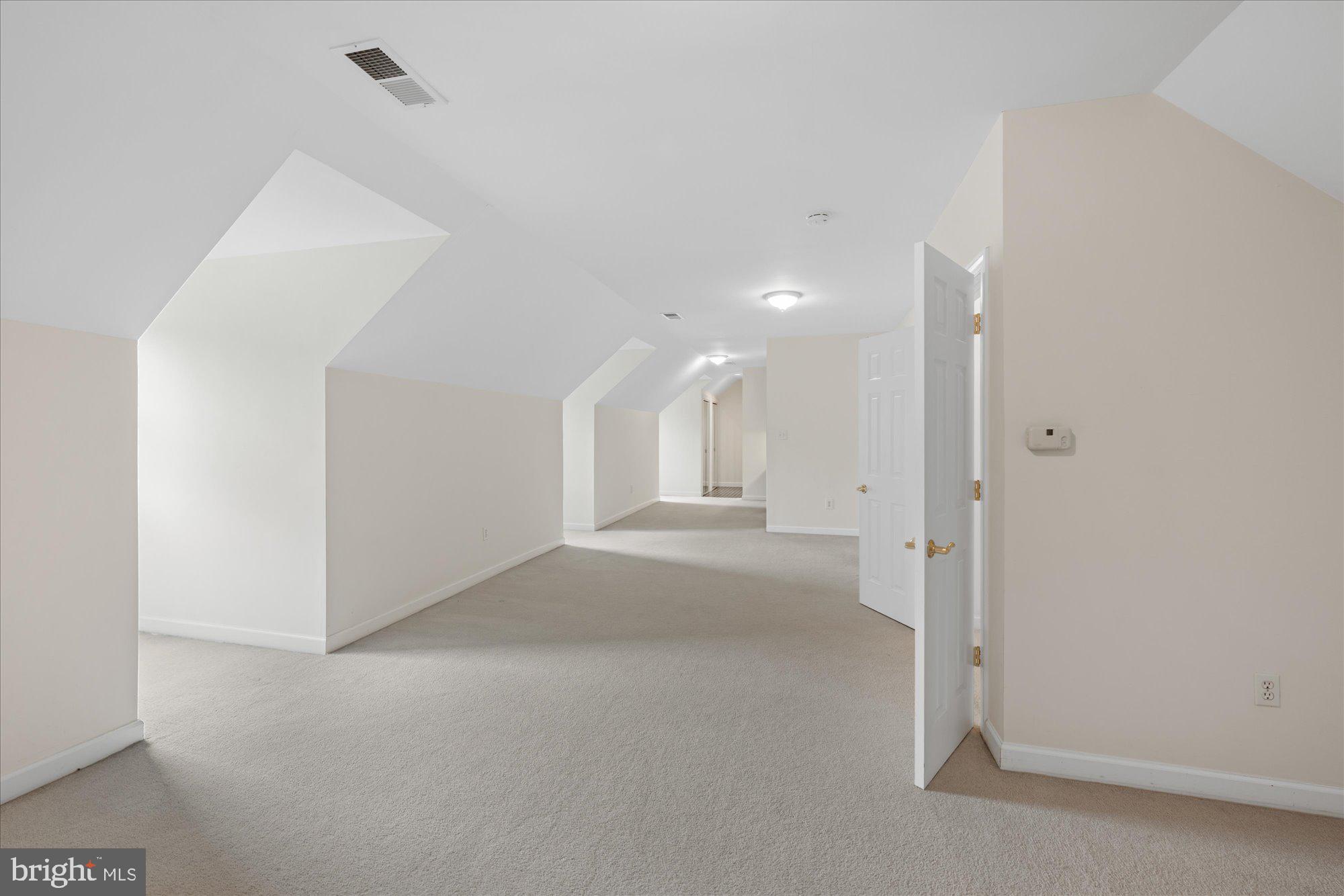 AVENEL - Residential