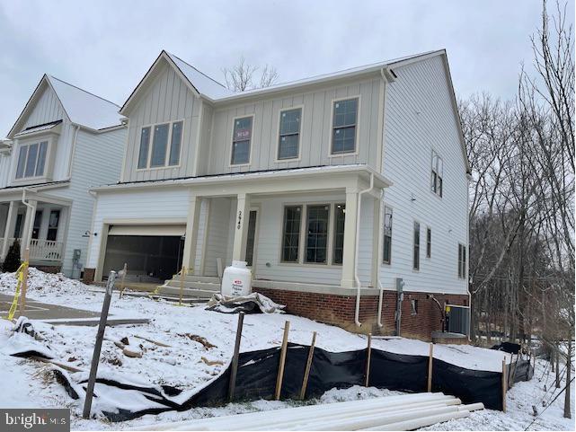 FAIRFAX LANDING - Residential