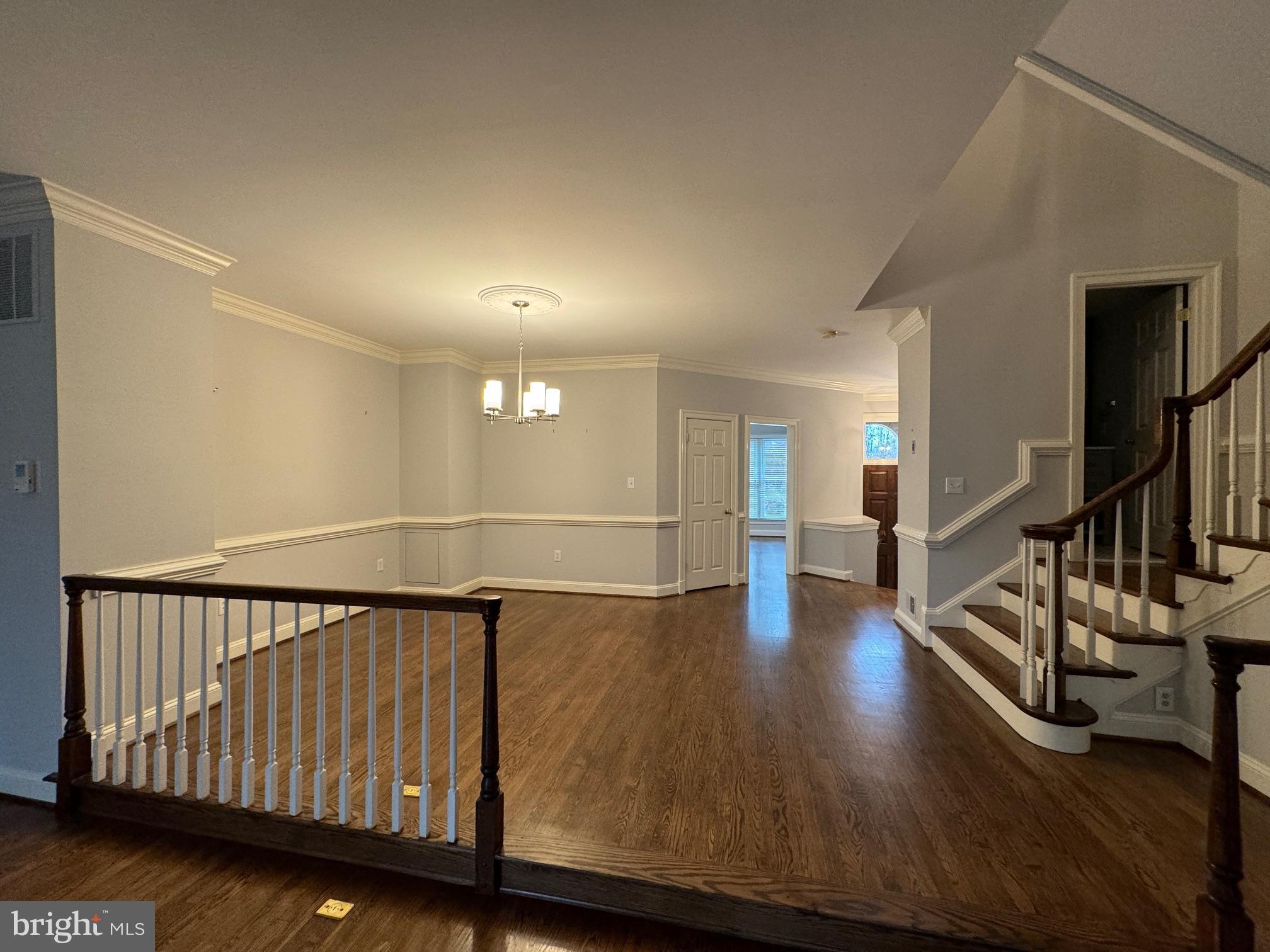 HAMPTONS OF MCLEAN - Residential Lease
