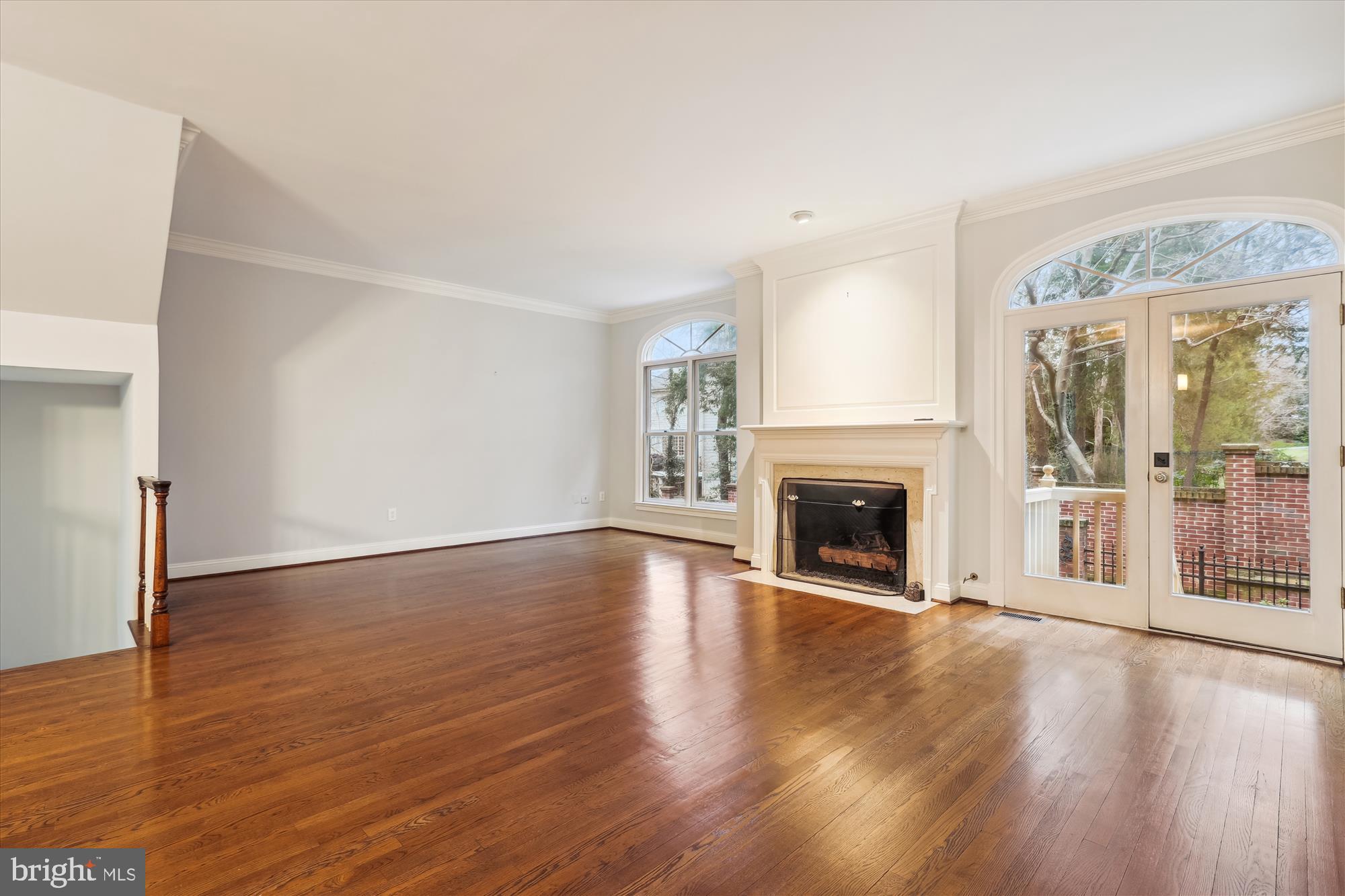HAMPTONS OF MCLEAN - Residential Lease