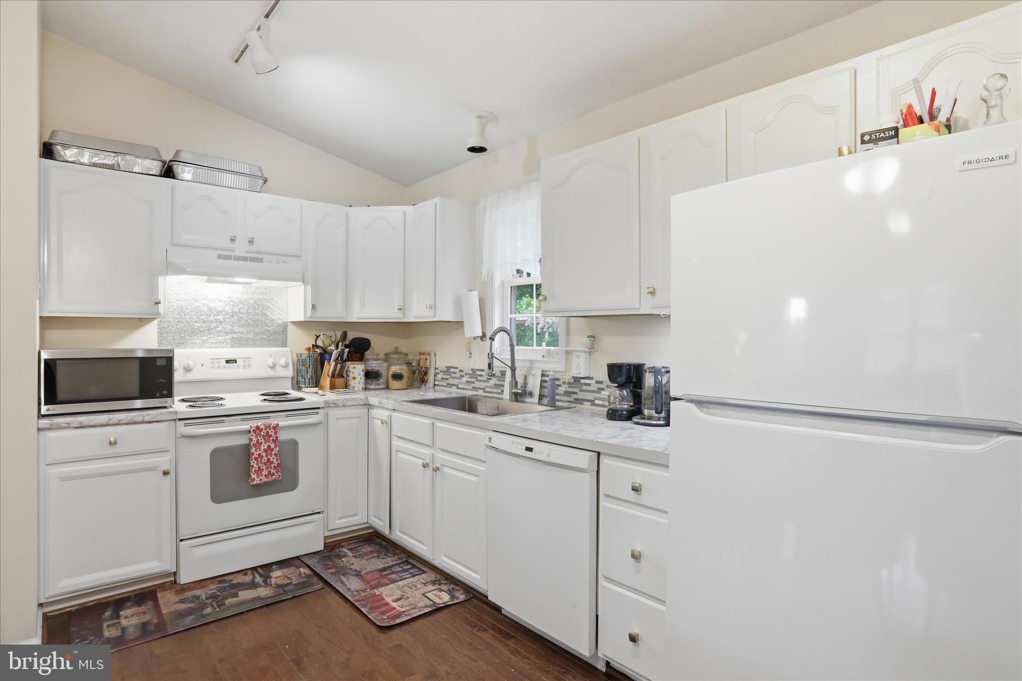 SHEN FARMS MT VIEW - Residential