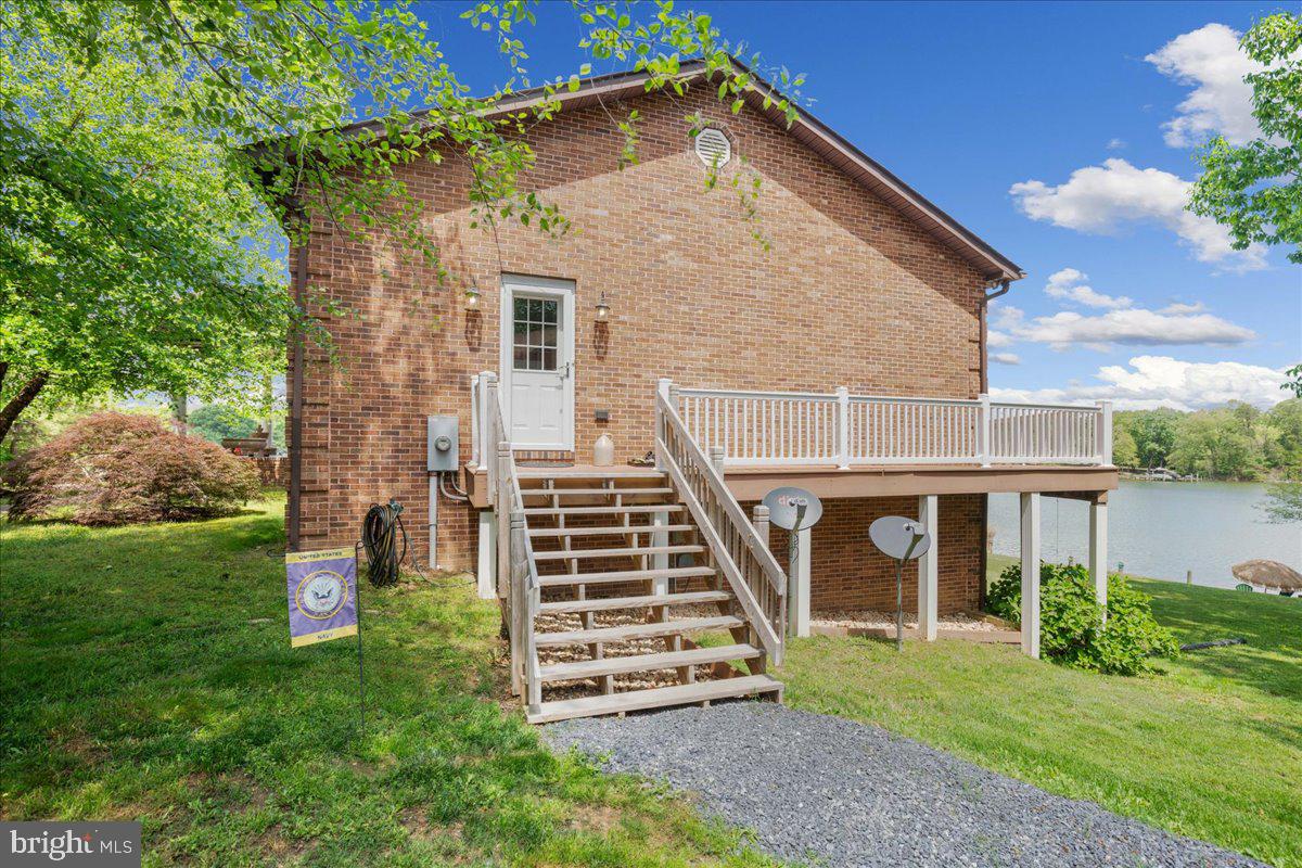 CLARKES LANDING - Residential