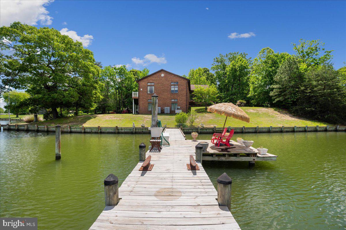 CLARKES LANDING - Residential