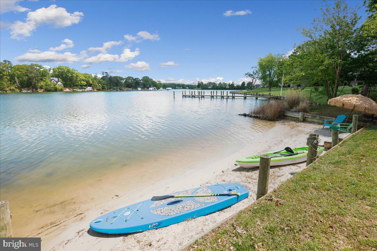 CLARKES LANDING - Residential