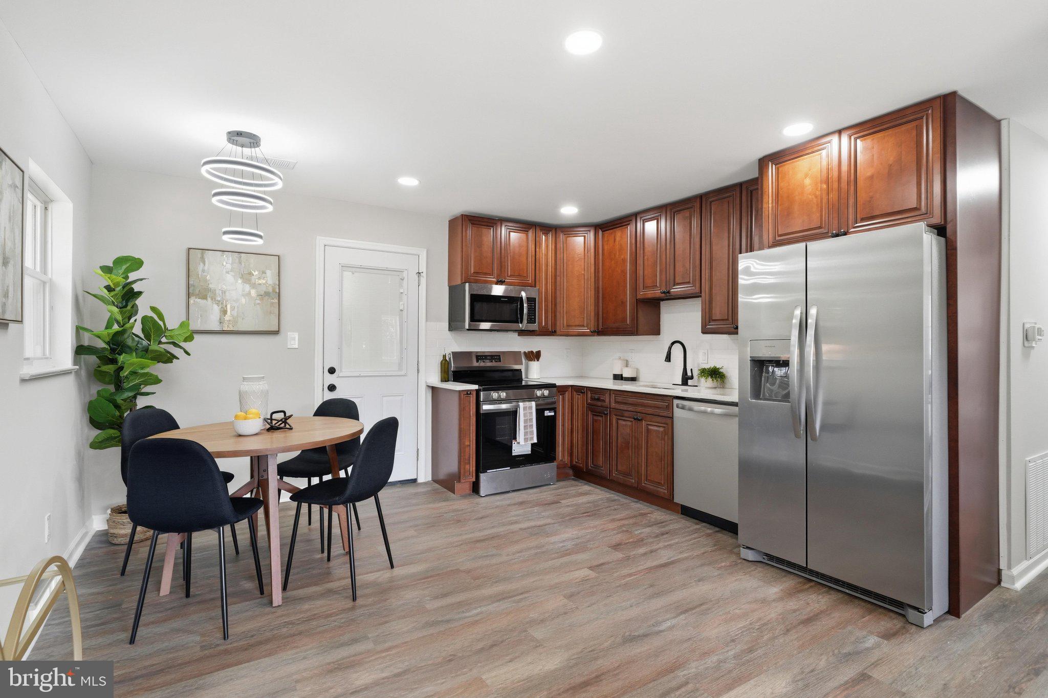 LANGLEY PARK - Residential
