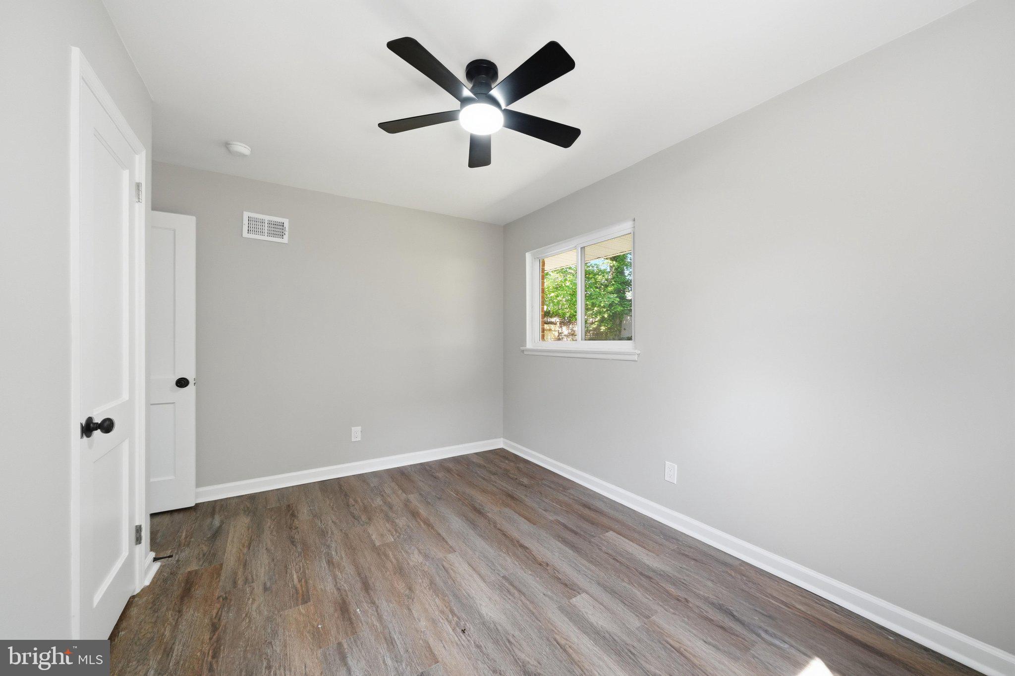 LANGLEY PARK - Residential