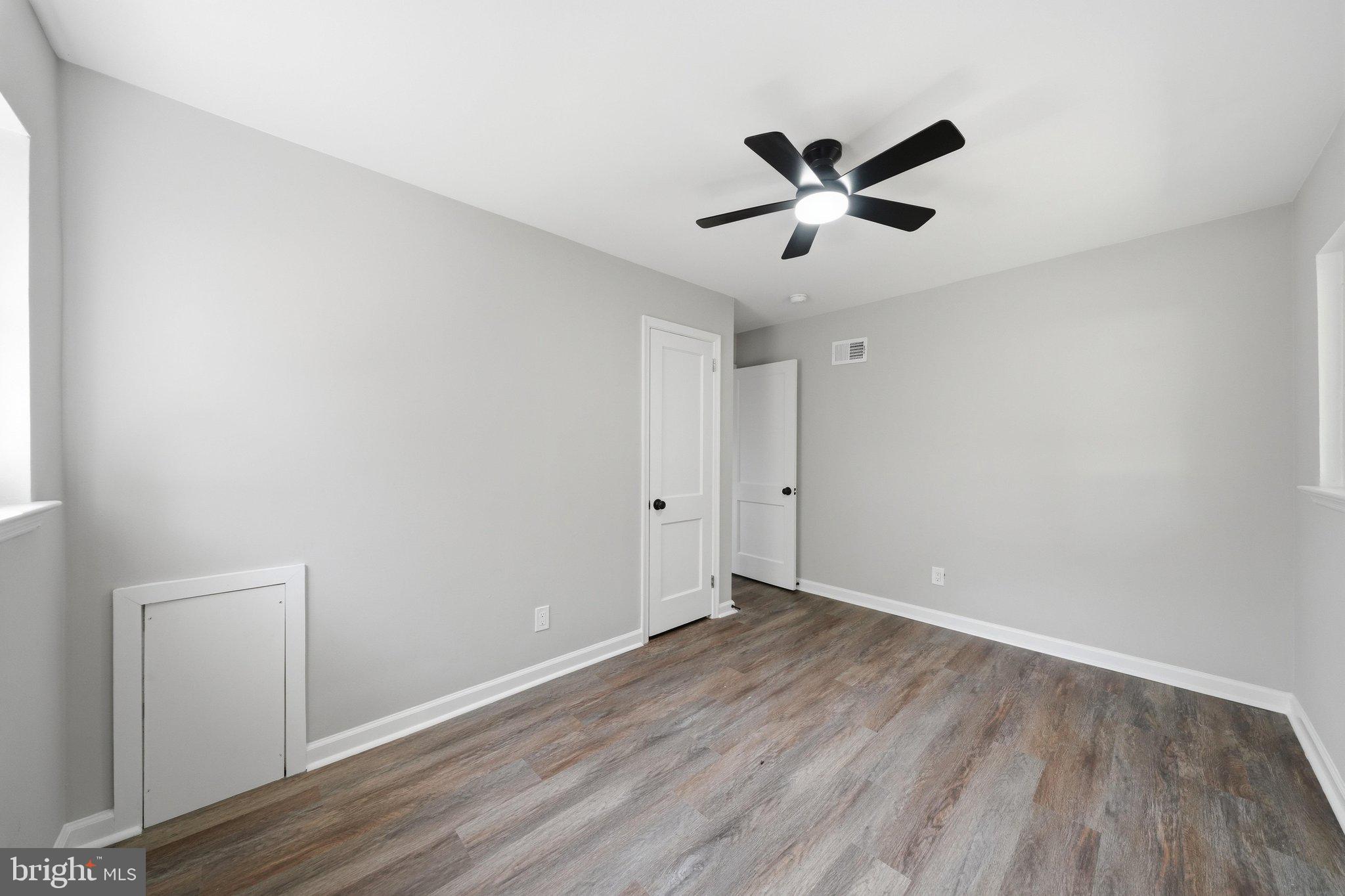 LANGLEY PARK - Residential