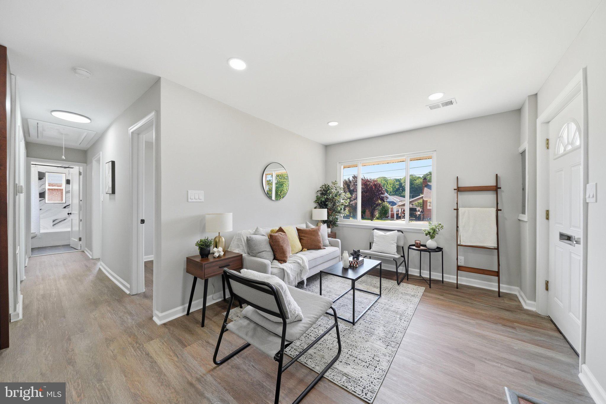 LANGLEY PARK - Residential