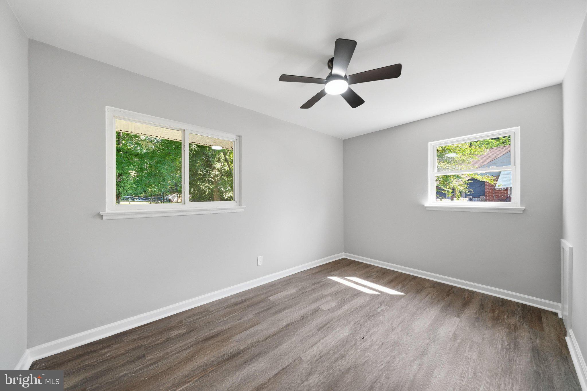 LANGLEY PARK - Residential