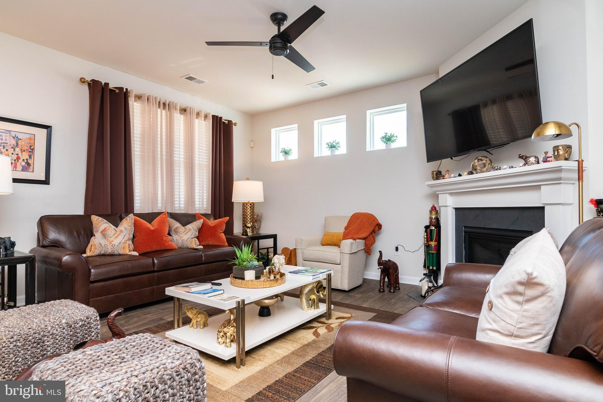 WEST SHORES AT NEW MILFORD - Residential
