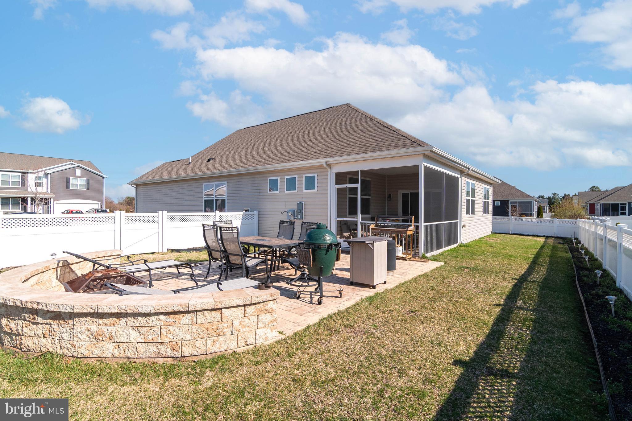 WEST SHORES AT NEW MILFORD - Residential