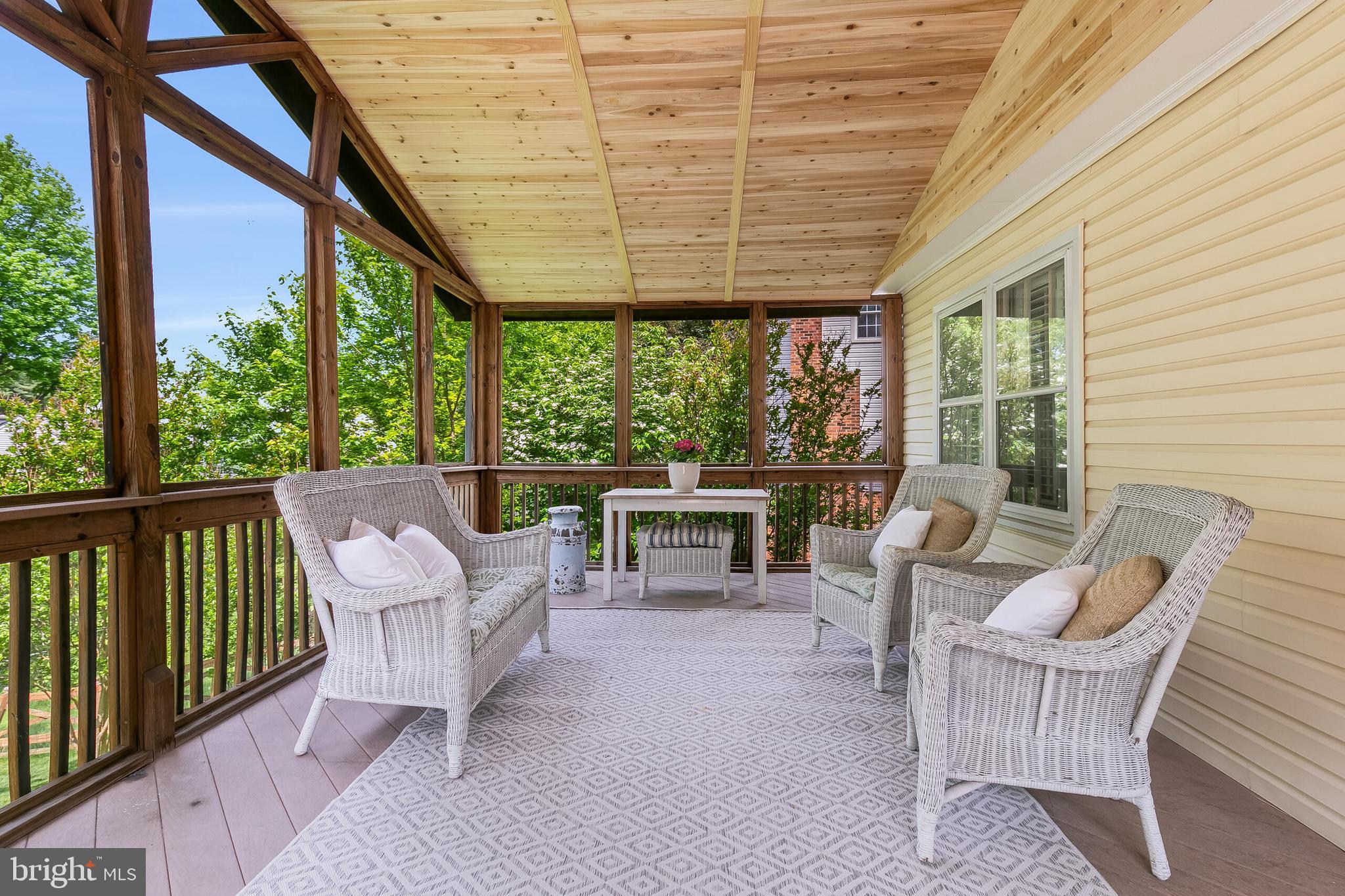 MIDDLERIDGE - Residential