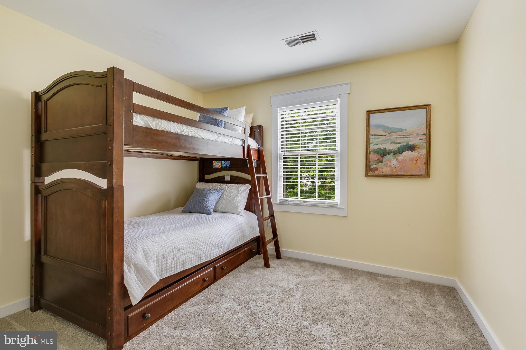 MIDDLERIDGE - Residential
