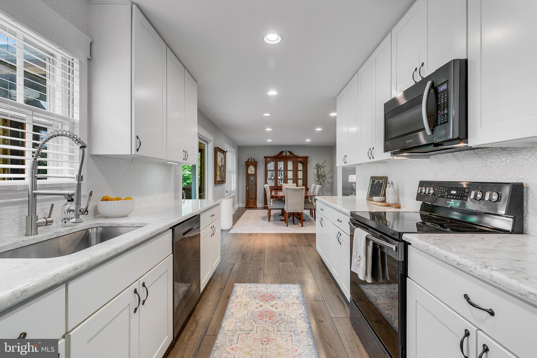 MIDDLERIDGE - Residential