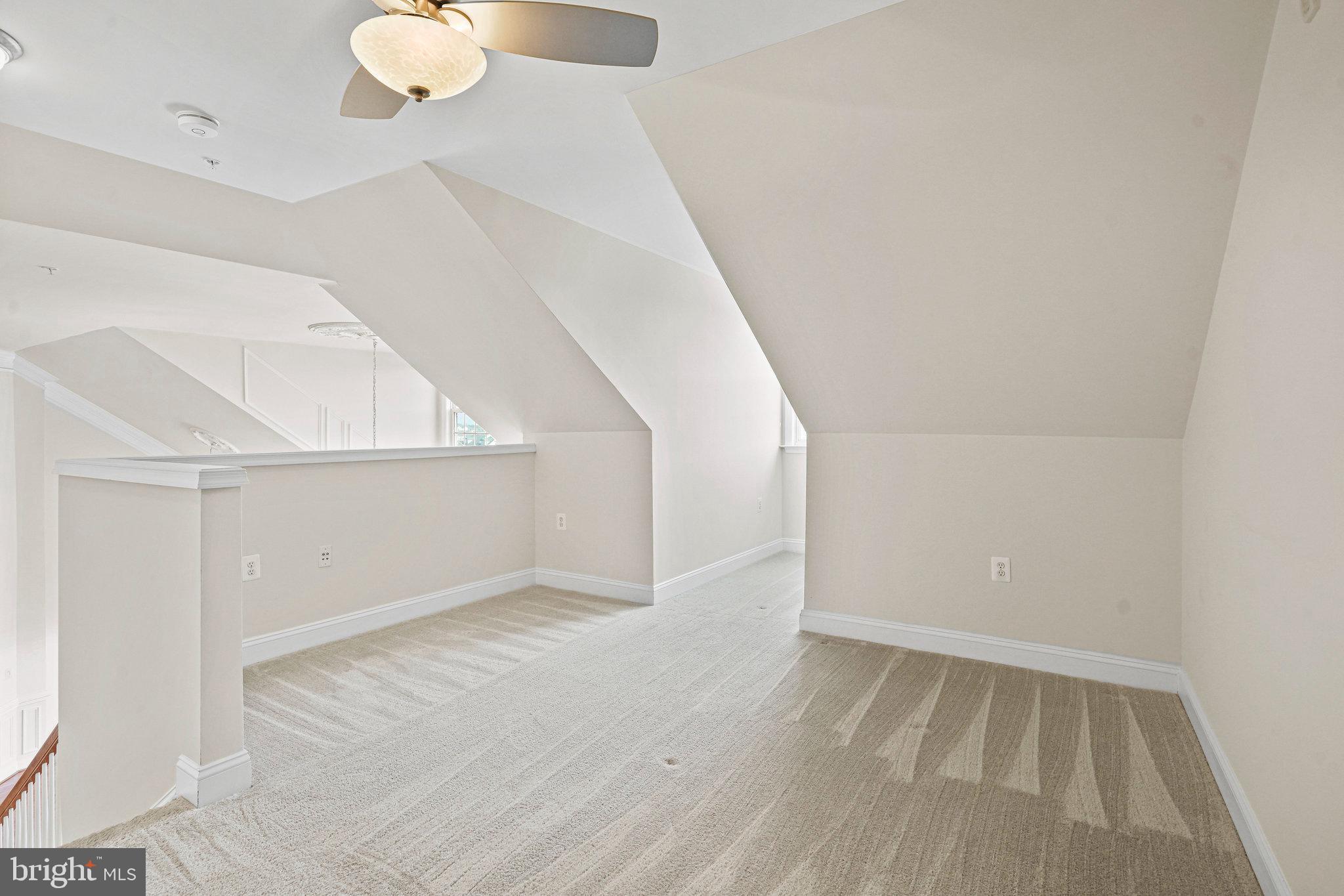 KING FARM IRVINGTON - Residential