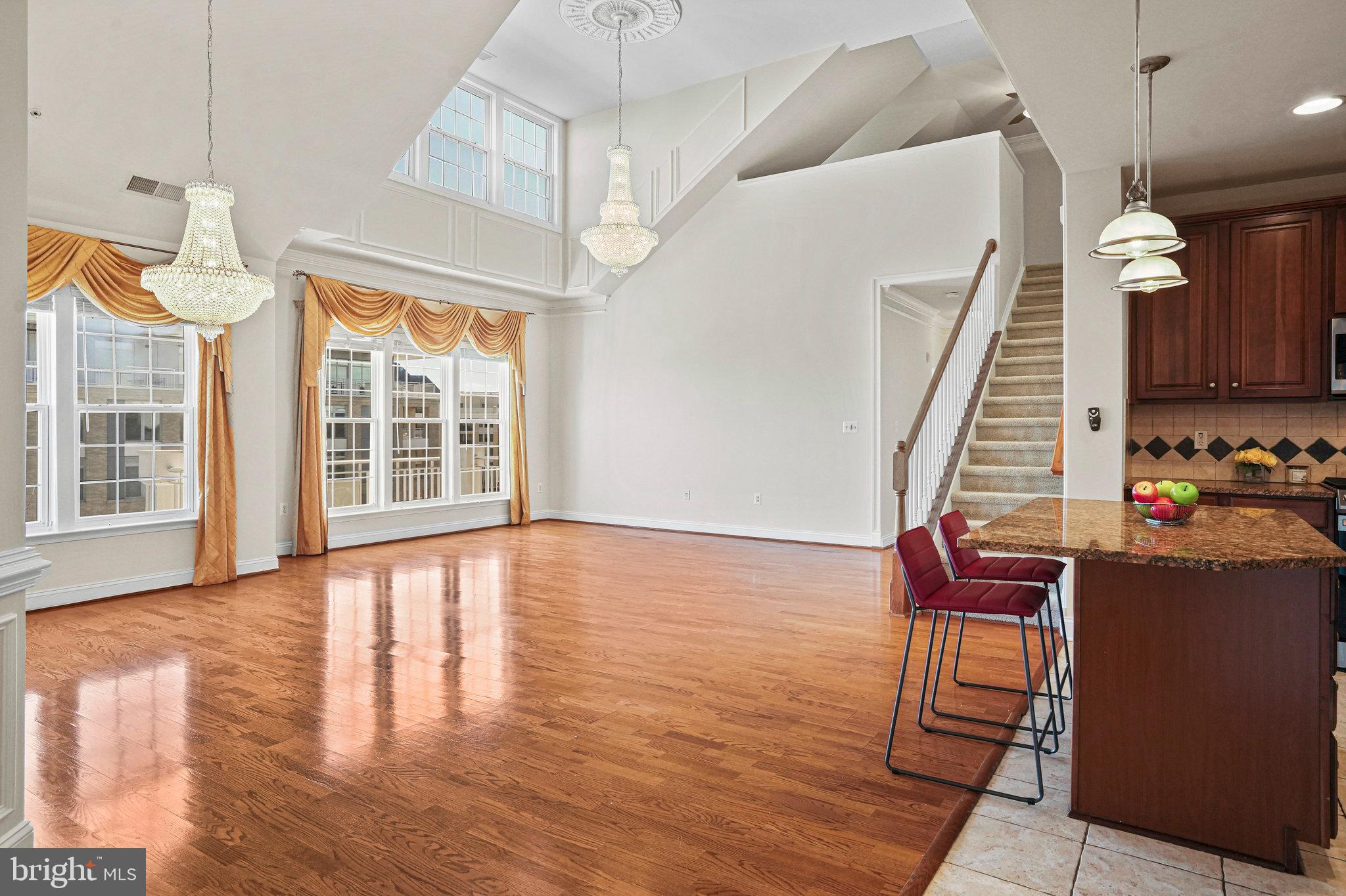 KING FARM IRVINGTON - Residential