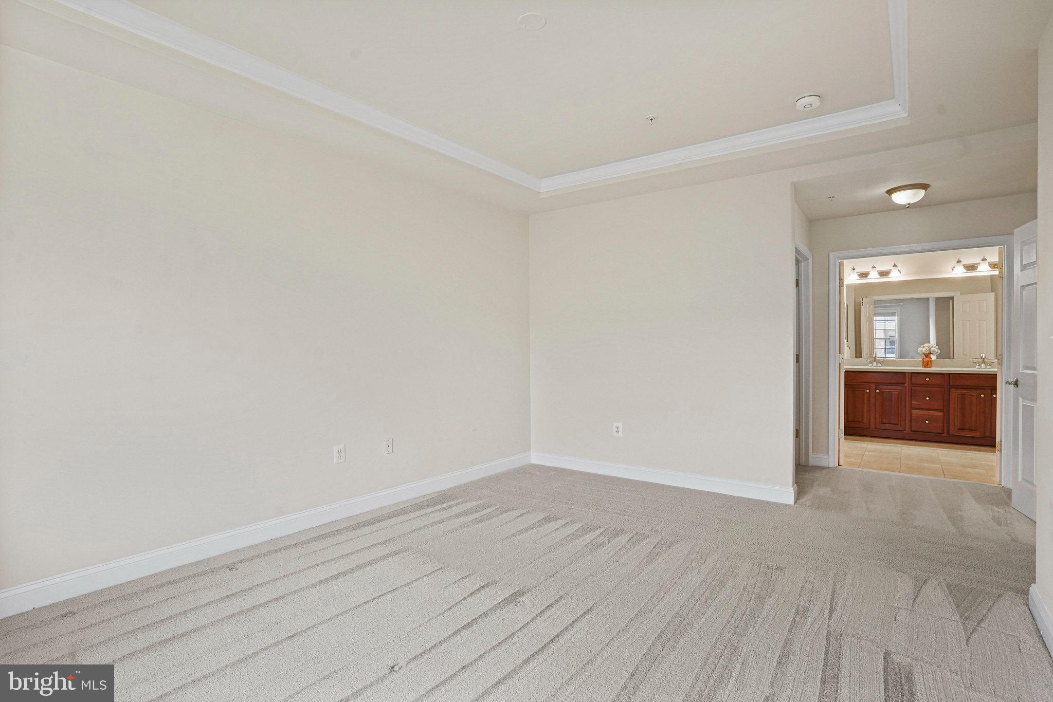 KING FARM IRVINGTON - Residential