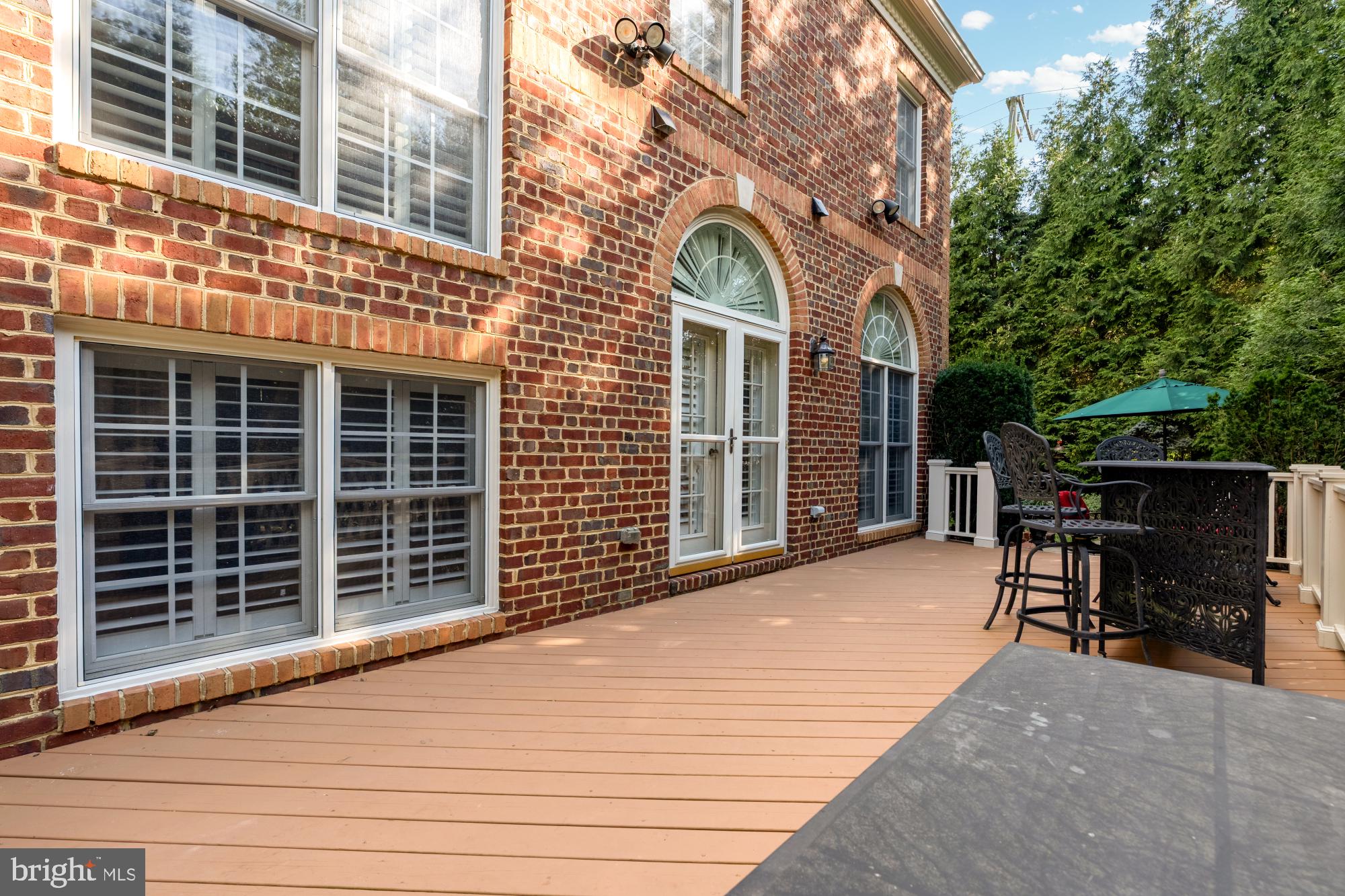 LINWAY PARK OF MCLEAN - Residential