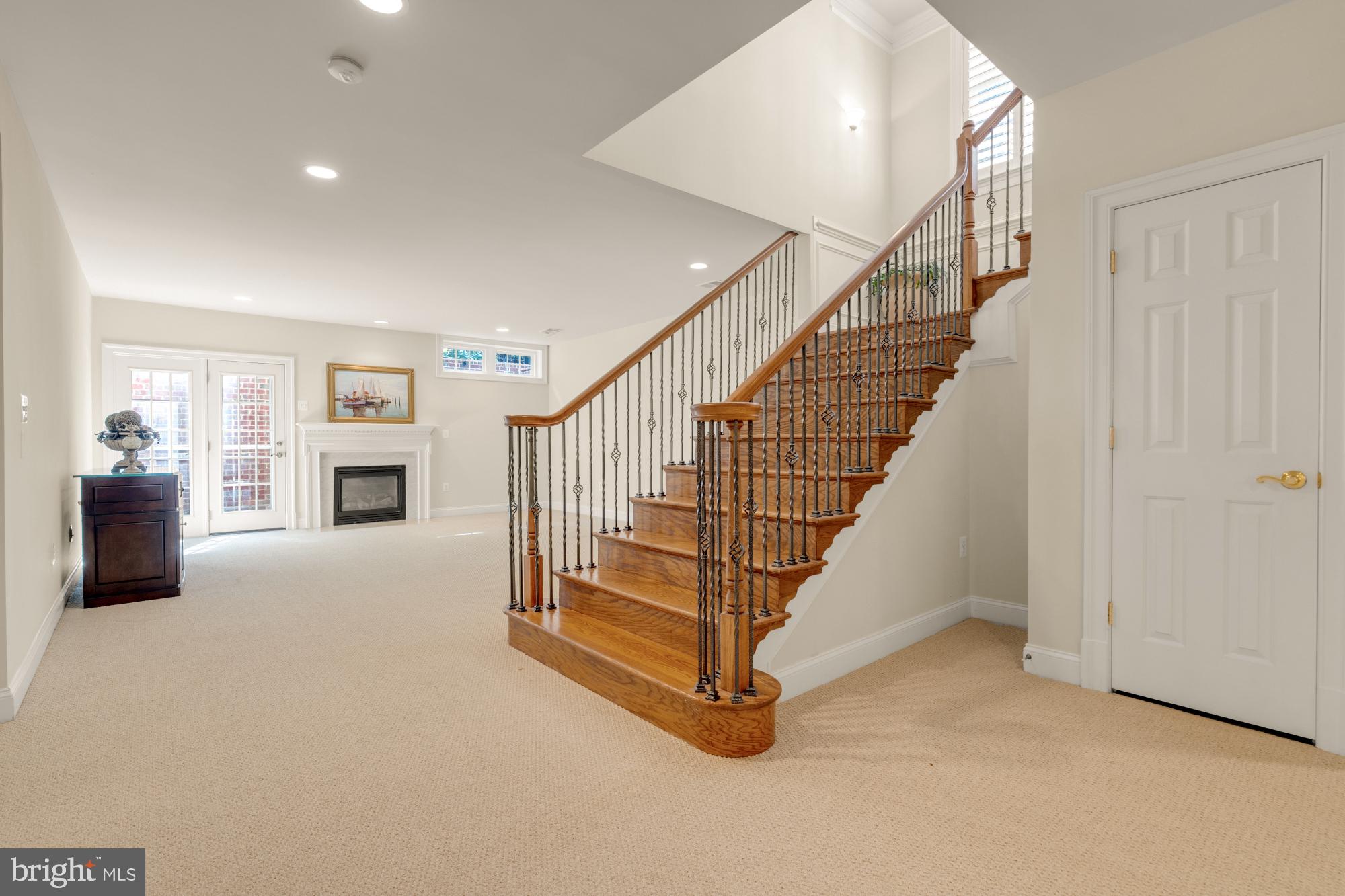 LINWAY PARK OF MCLEAN - Residential