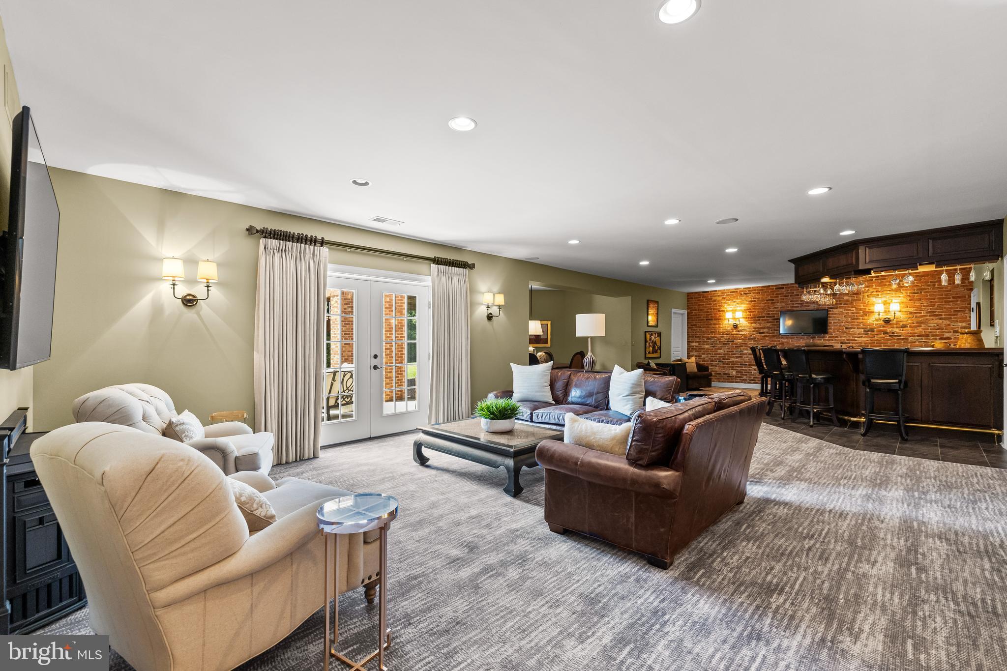WATERFORD PRESERVE - Residential