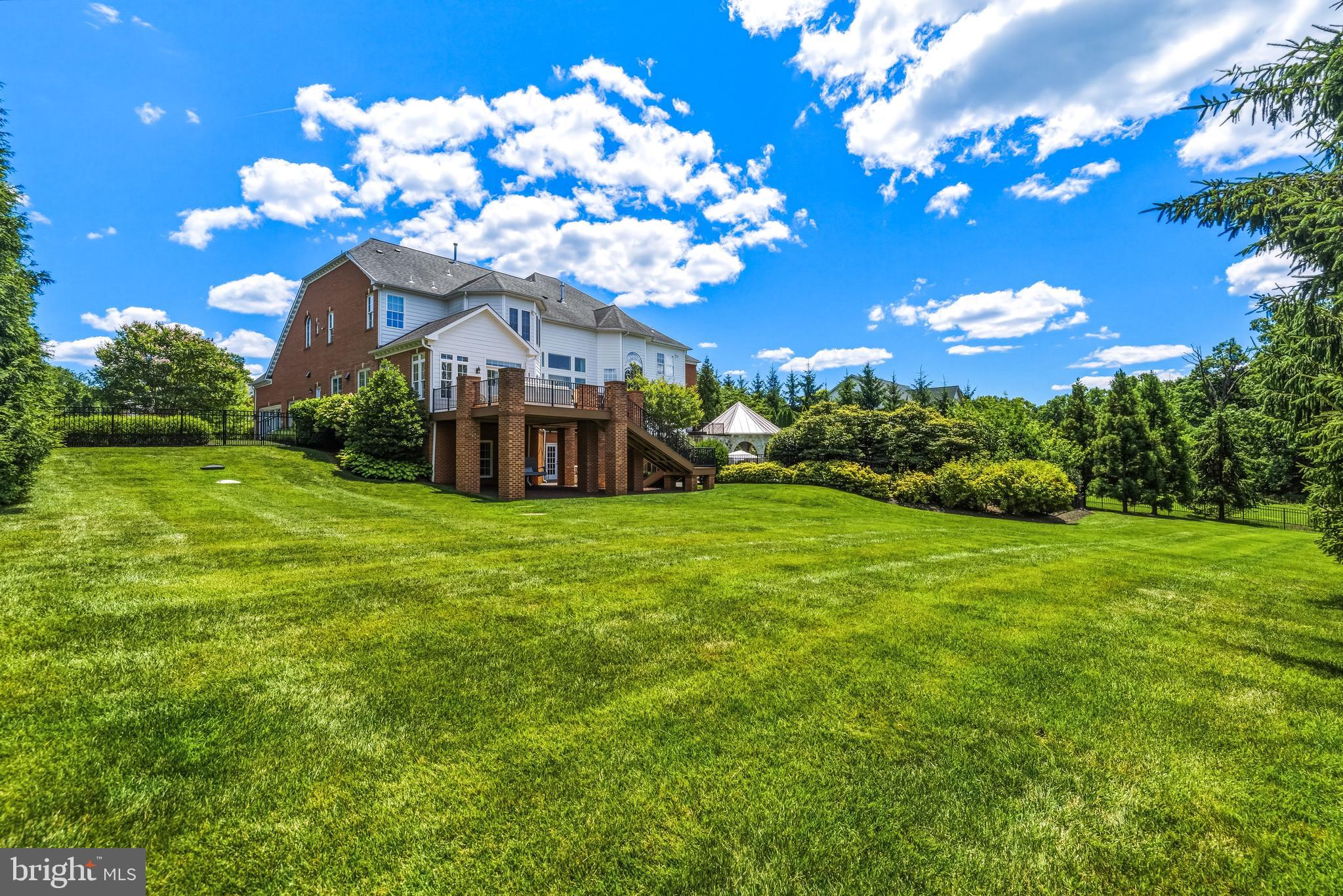 WATERFORD PRESERVE - Residential