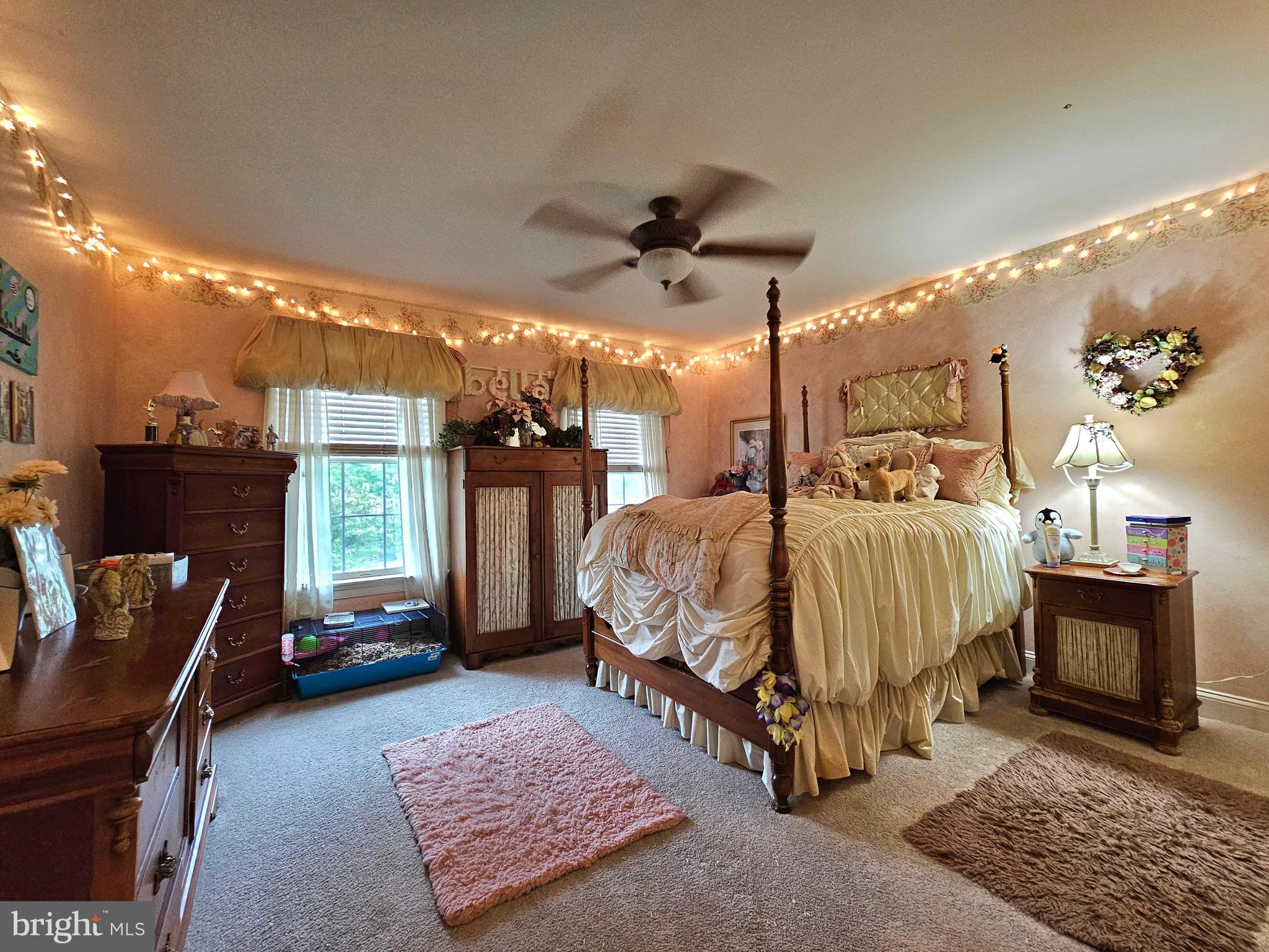 FOX CREEK ESTATES - Residential
