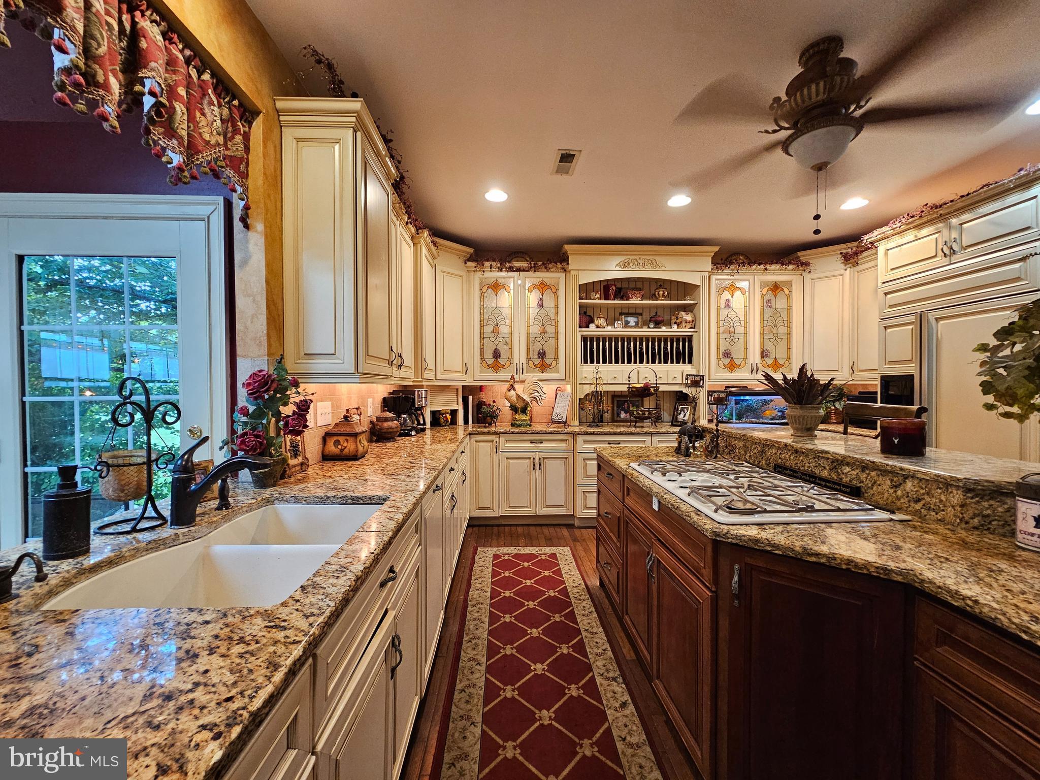 FOX CREEK ESTATES - Residential