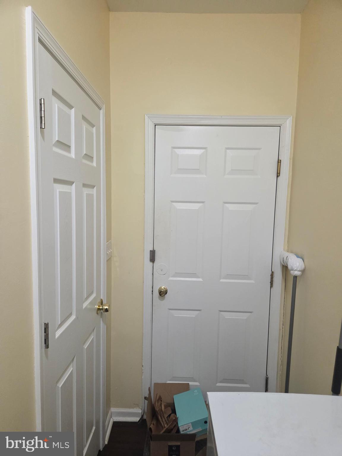TOWNSEND VILLAGE IL - Residential