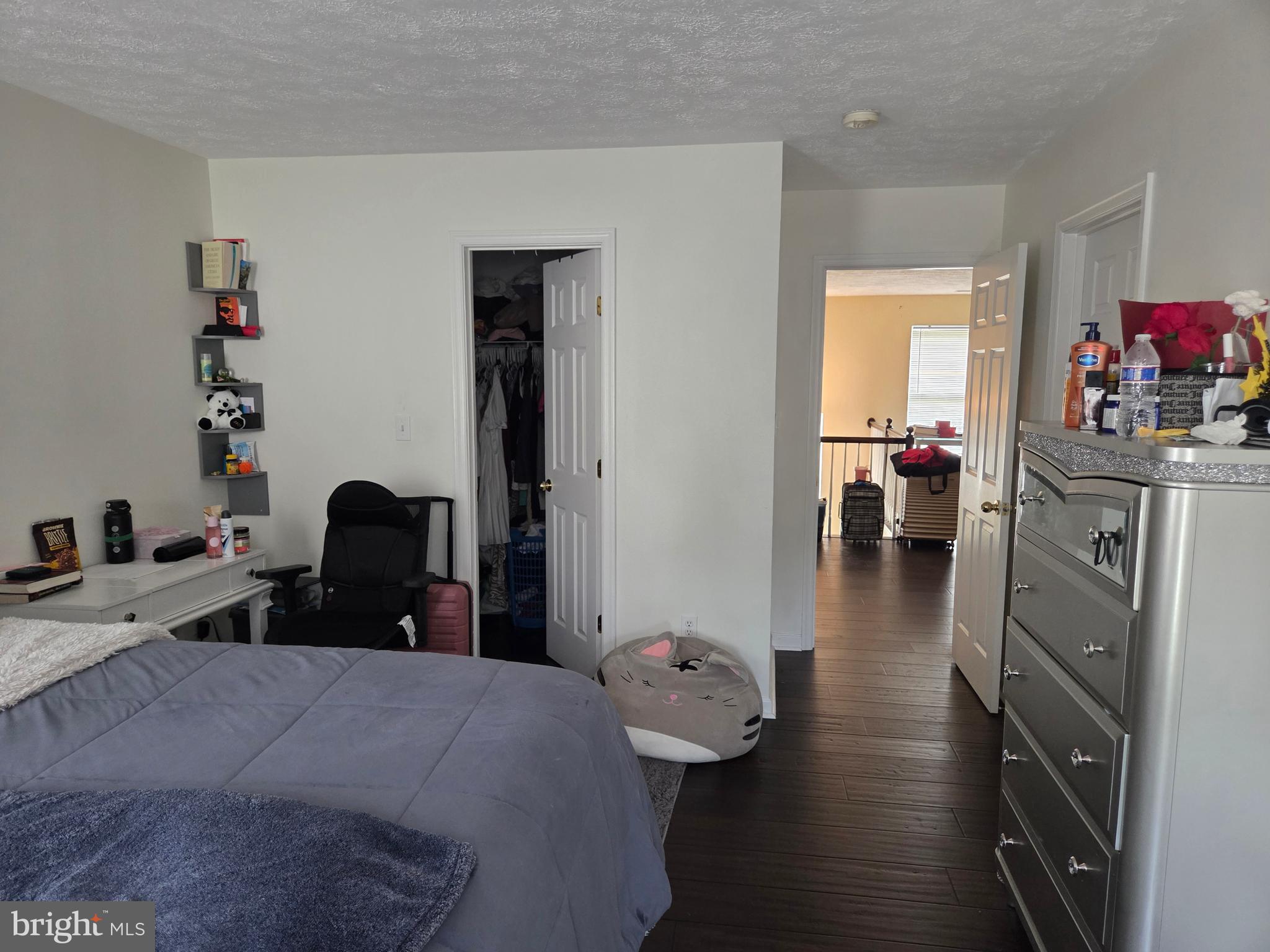 TOWNSEND VILLAGE IL - Residential