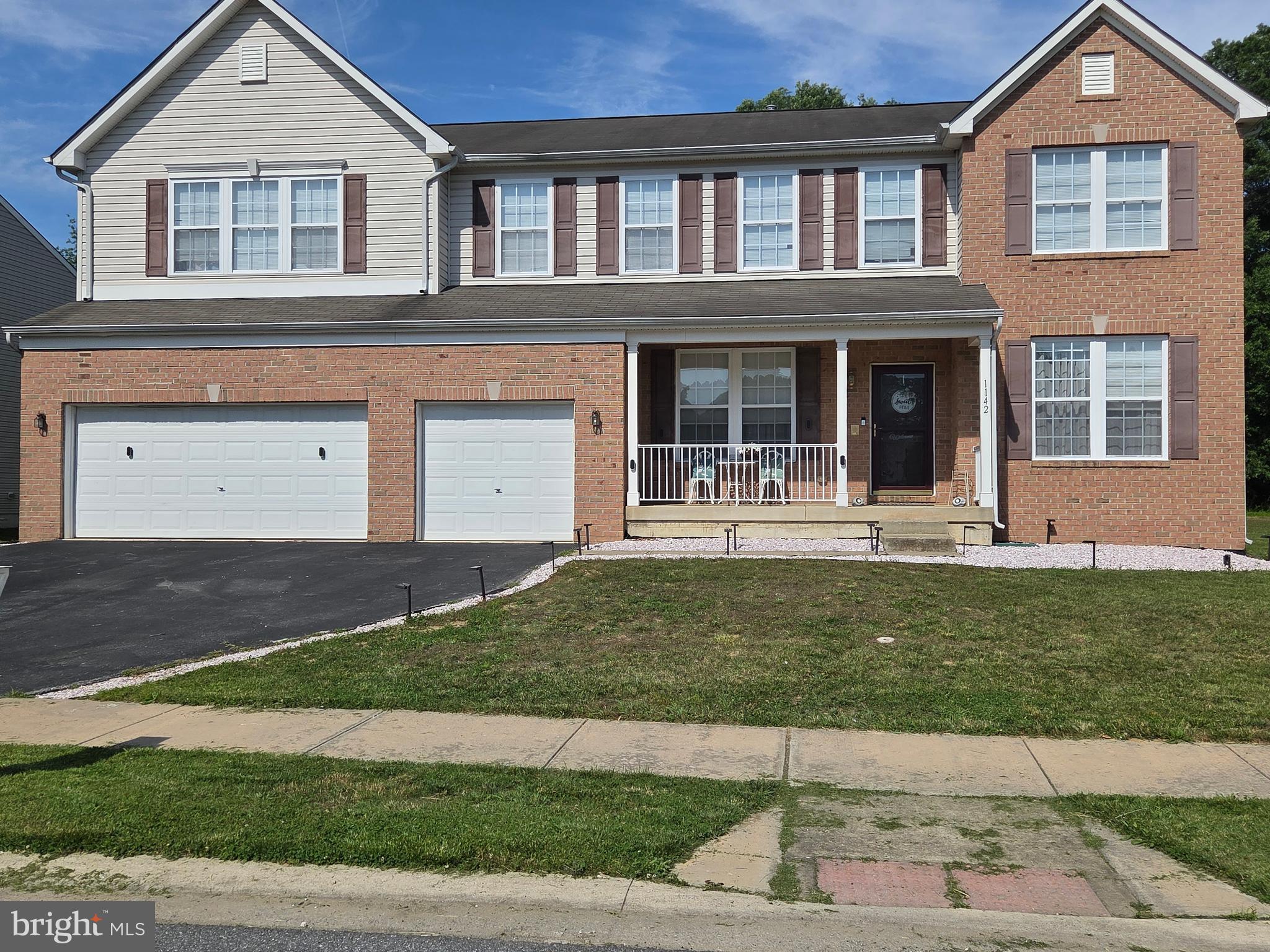 TOWNSEND VILLAGE IL - Residential