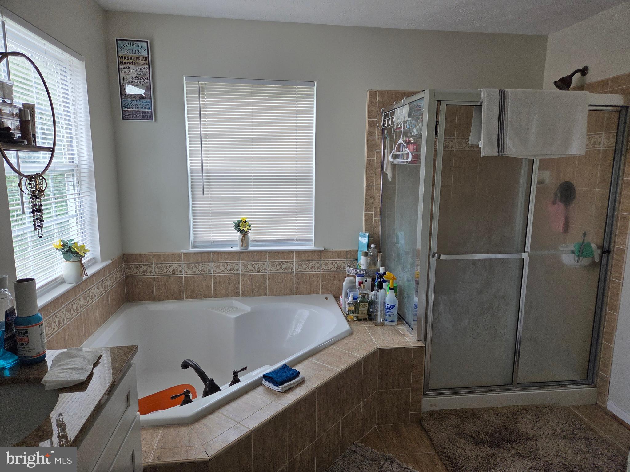 TOWNSEND VILLAGE IL - Residential