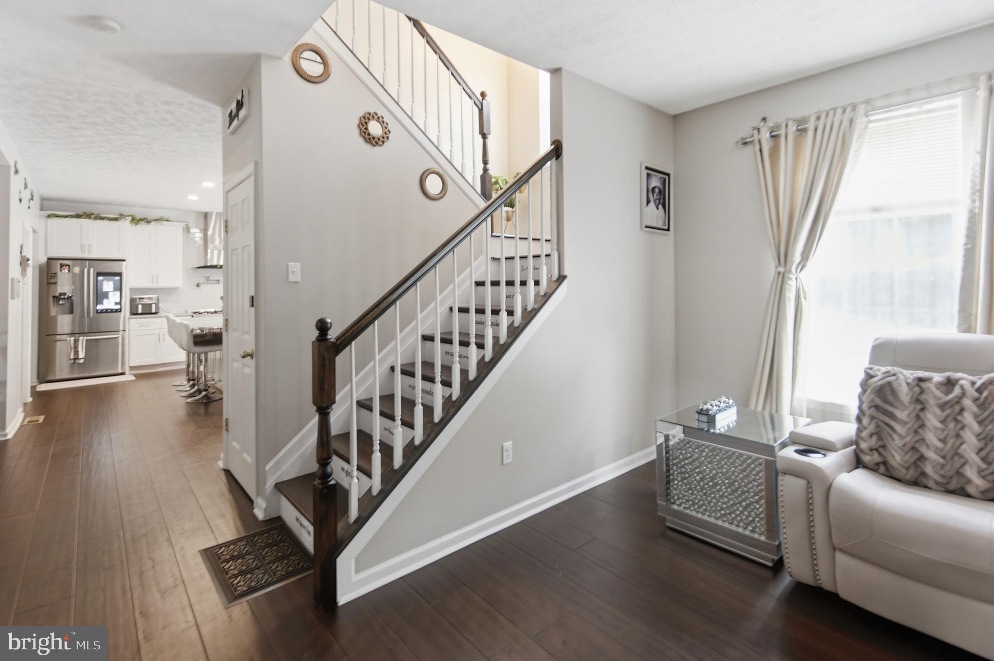 TOWNSEND VILLAGE IL - Residential