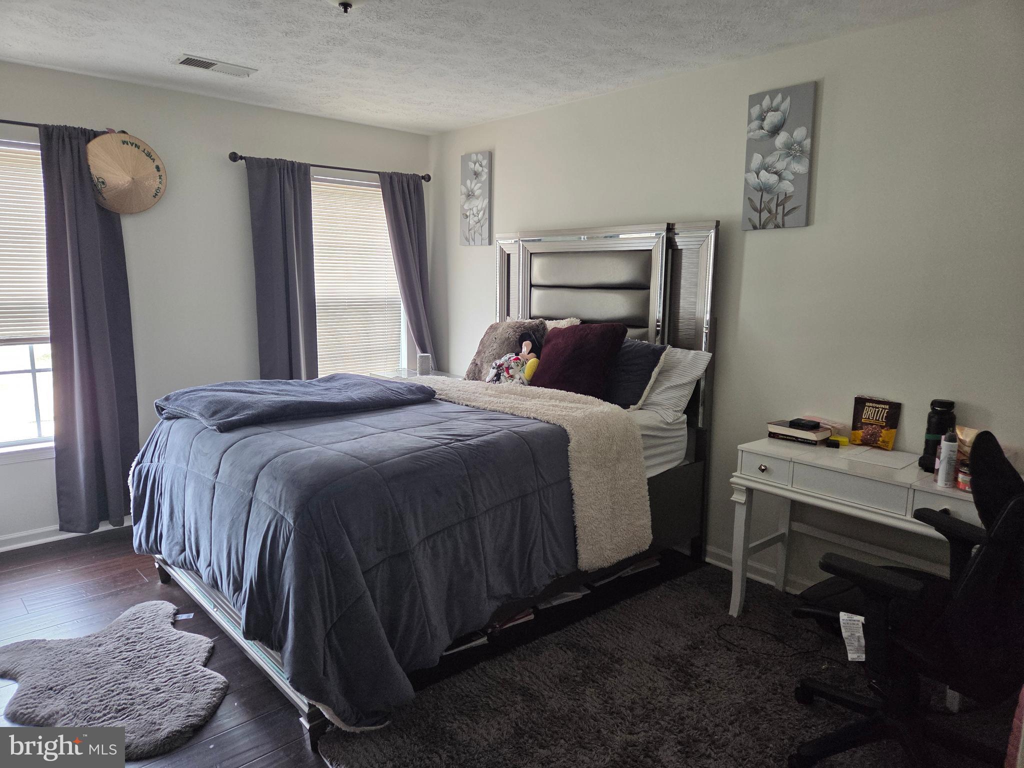 TOWNSEND VILLAGE IL - Residential