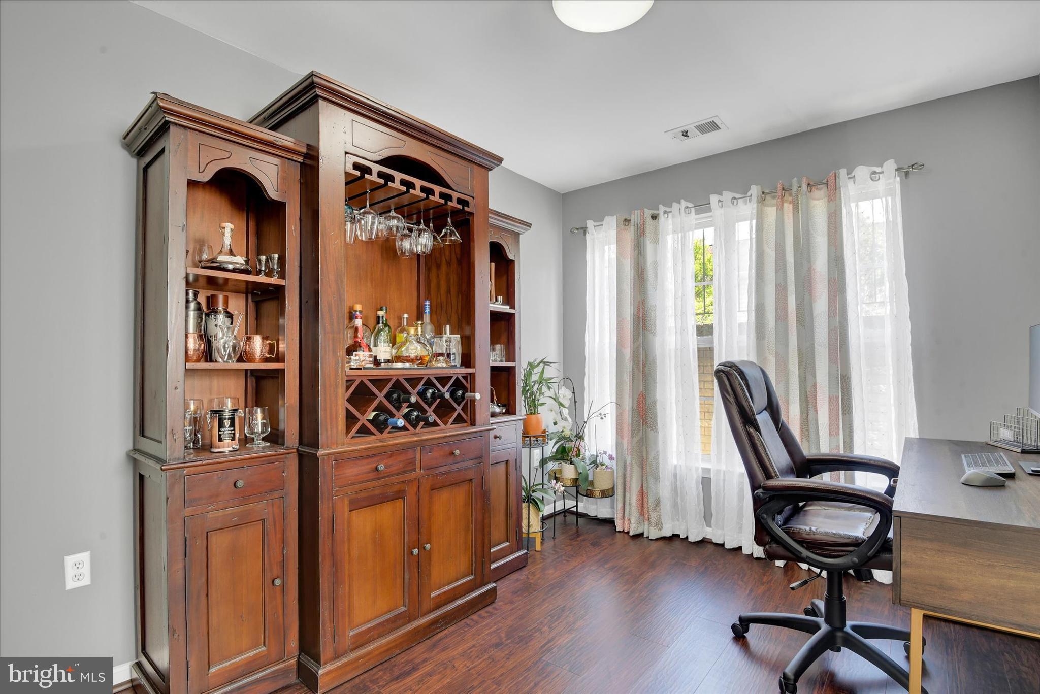 RIDGEVIEW - Residential