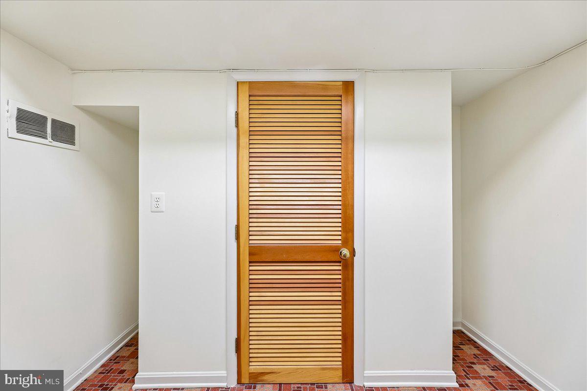 ROSEMARY HILLS - Residential