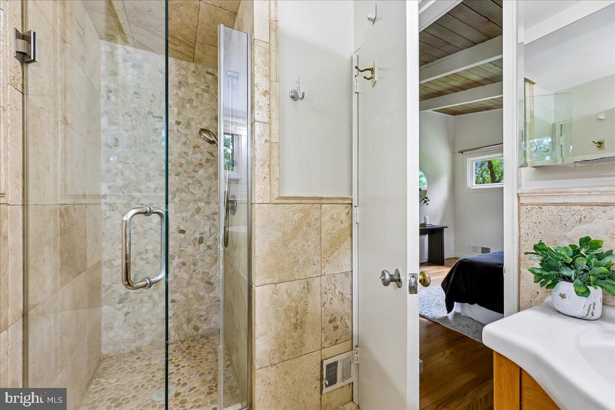 ROSEMARY HILLS - Residential