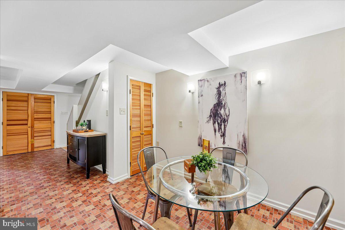 ROSEMARY HILLS - Residential