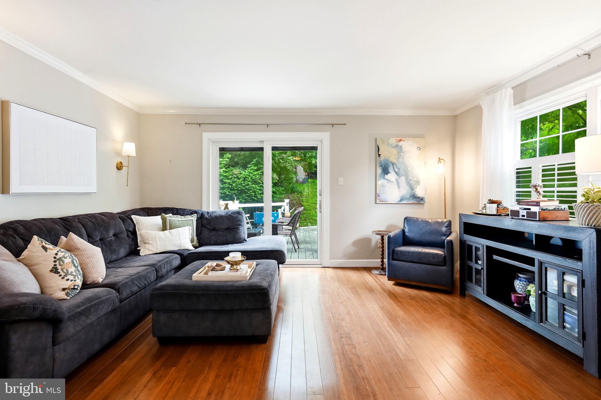 COVENTRY VILLAGE - Residential