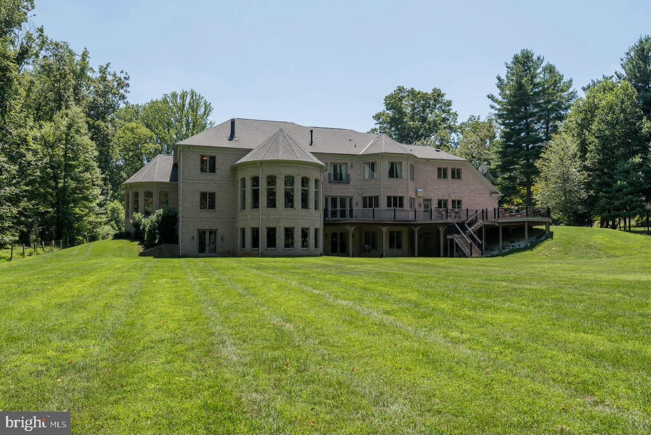 FORESTVILLE - Residential