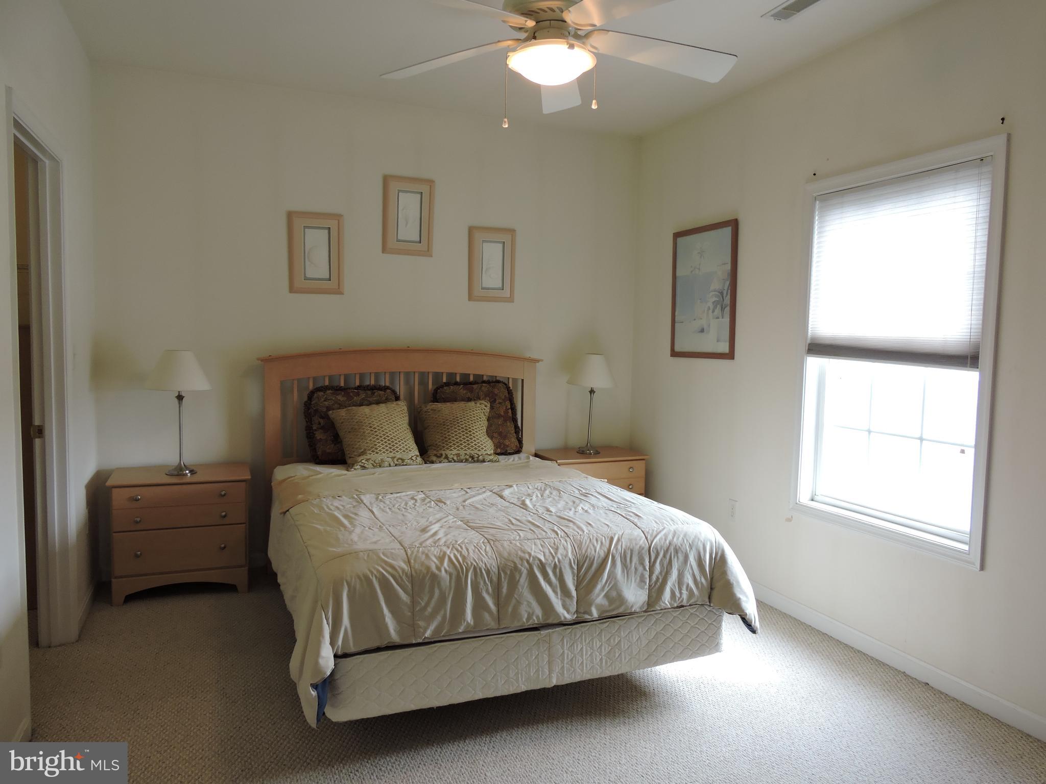 CREEKWOOD - Residential