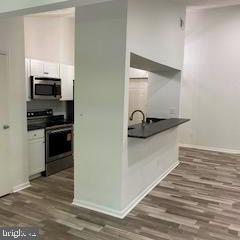 DEEP CREEK COMMONS - Residential