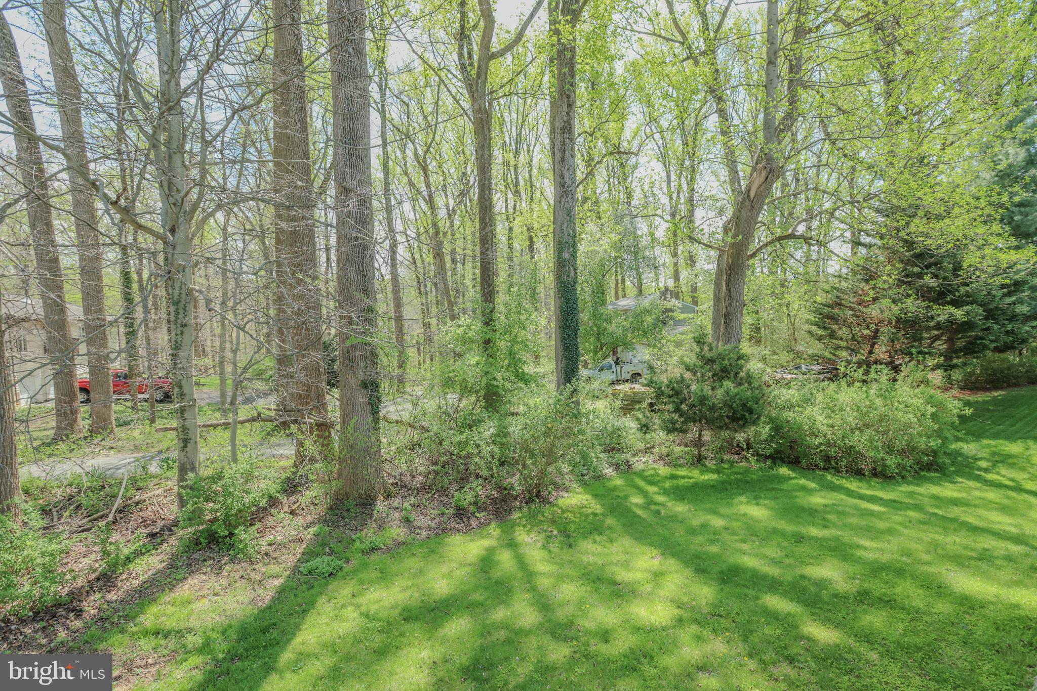HUNTERS RUN - Residential Lease