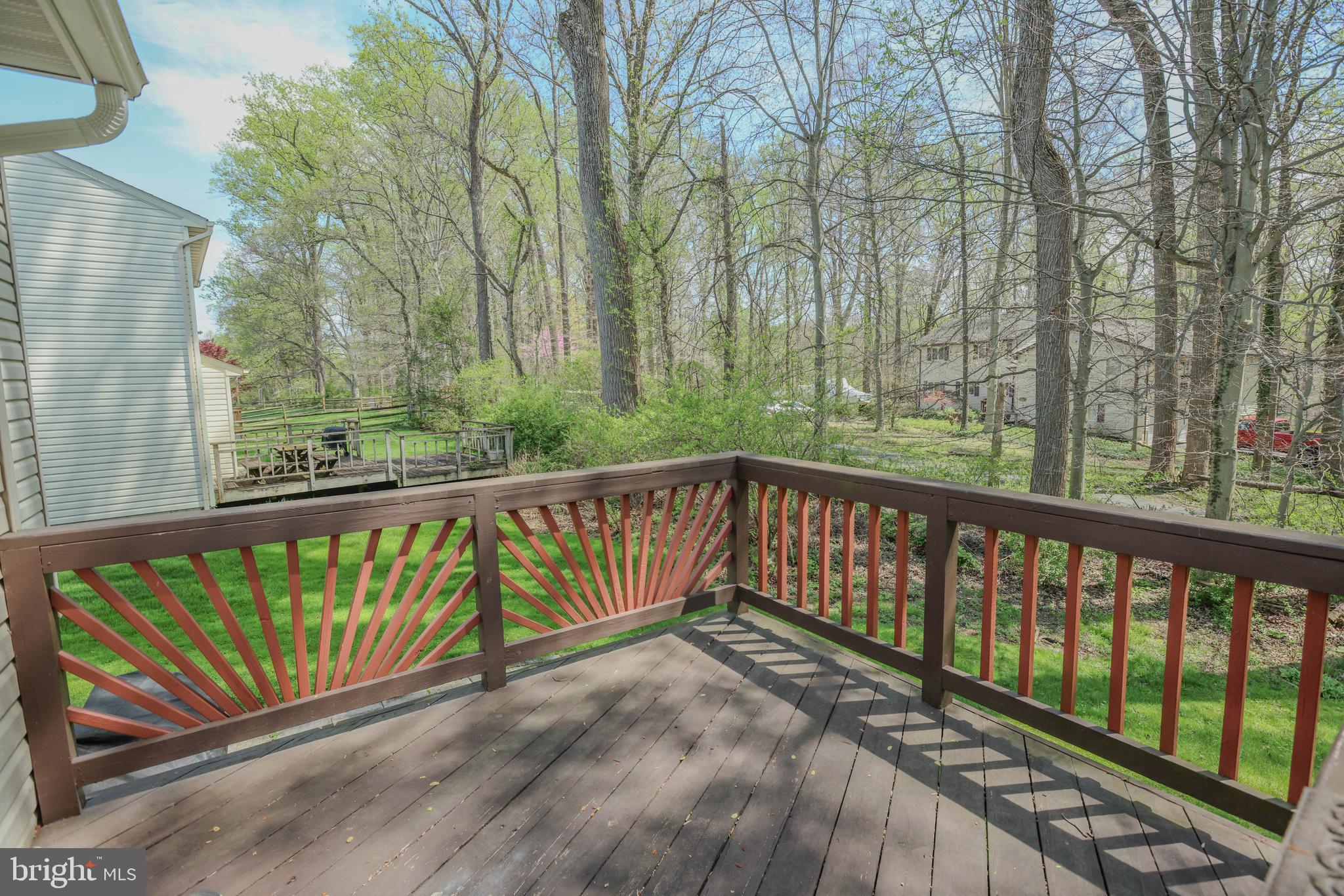 HUNTERS RUN - Residential Lease