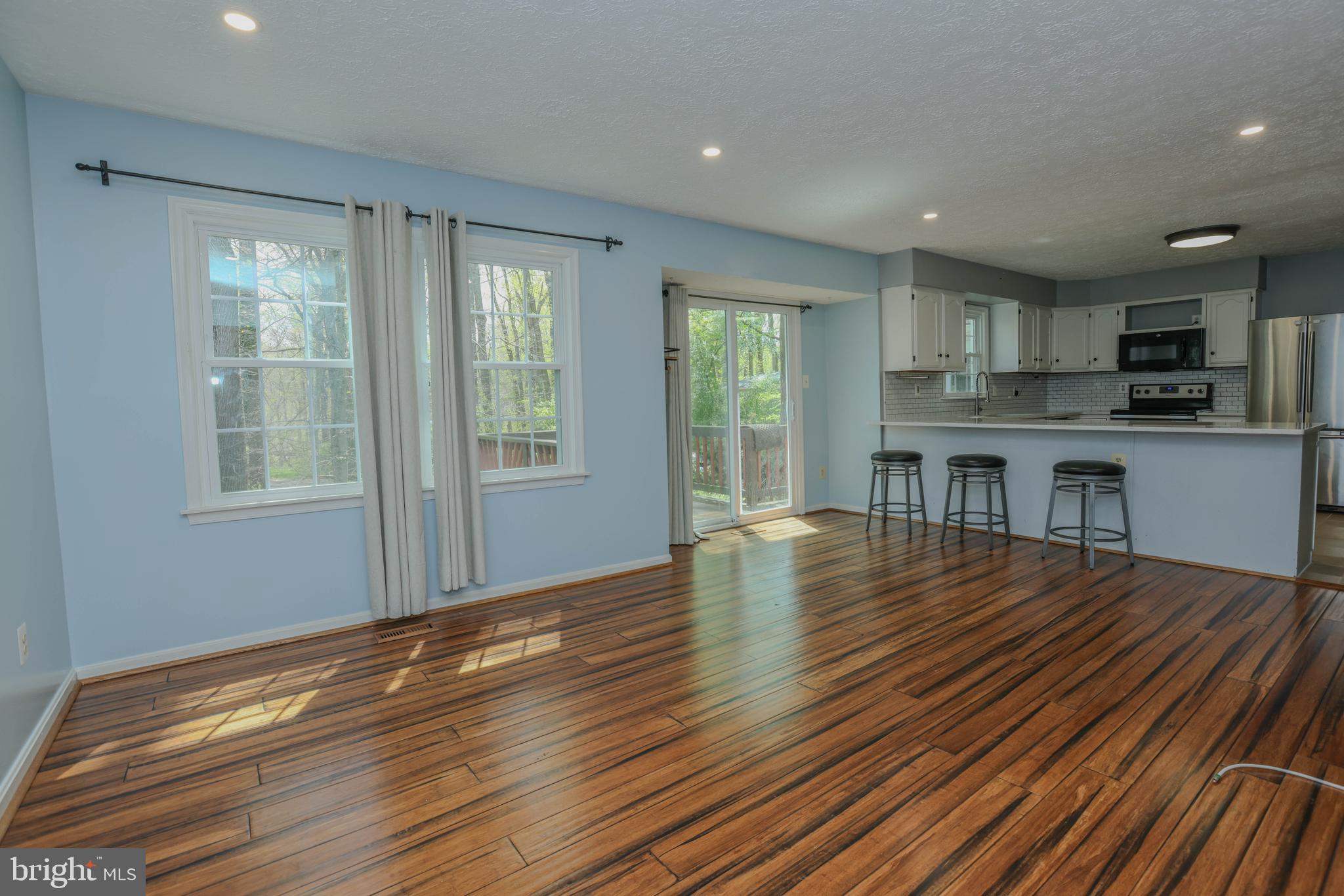 HUNTERS RUN - Residential Lease
