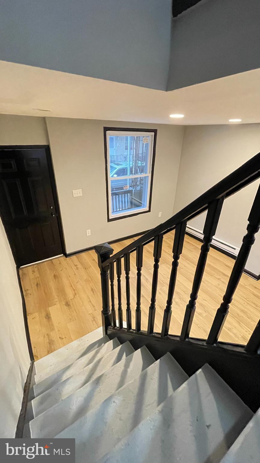 KENSINGTON - Residential