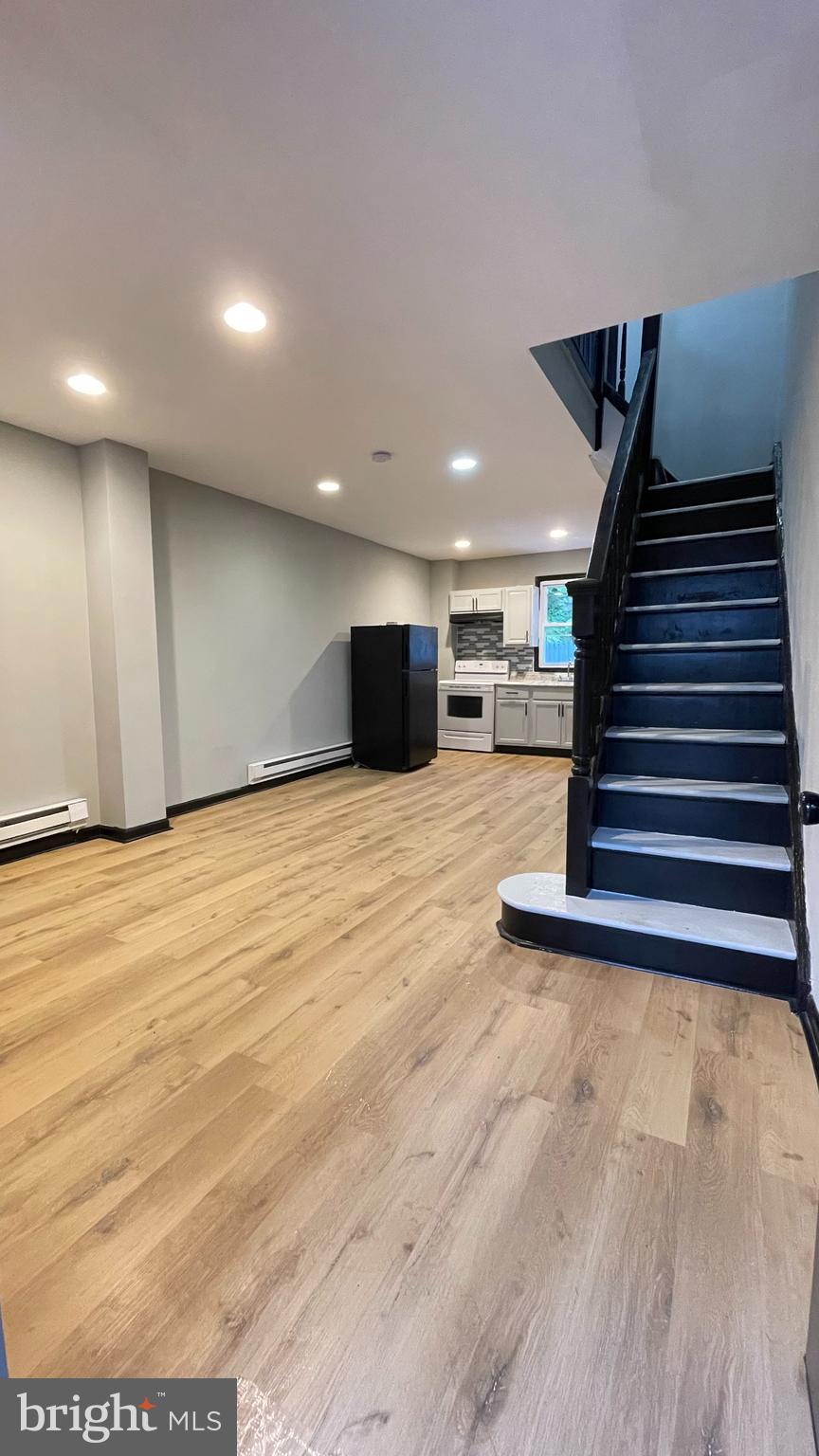 KENSINGTON - Residential
