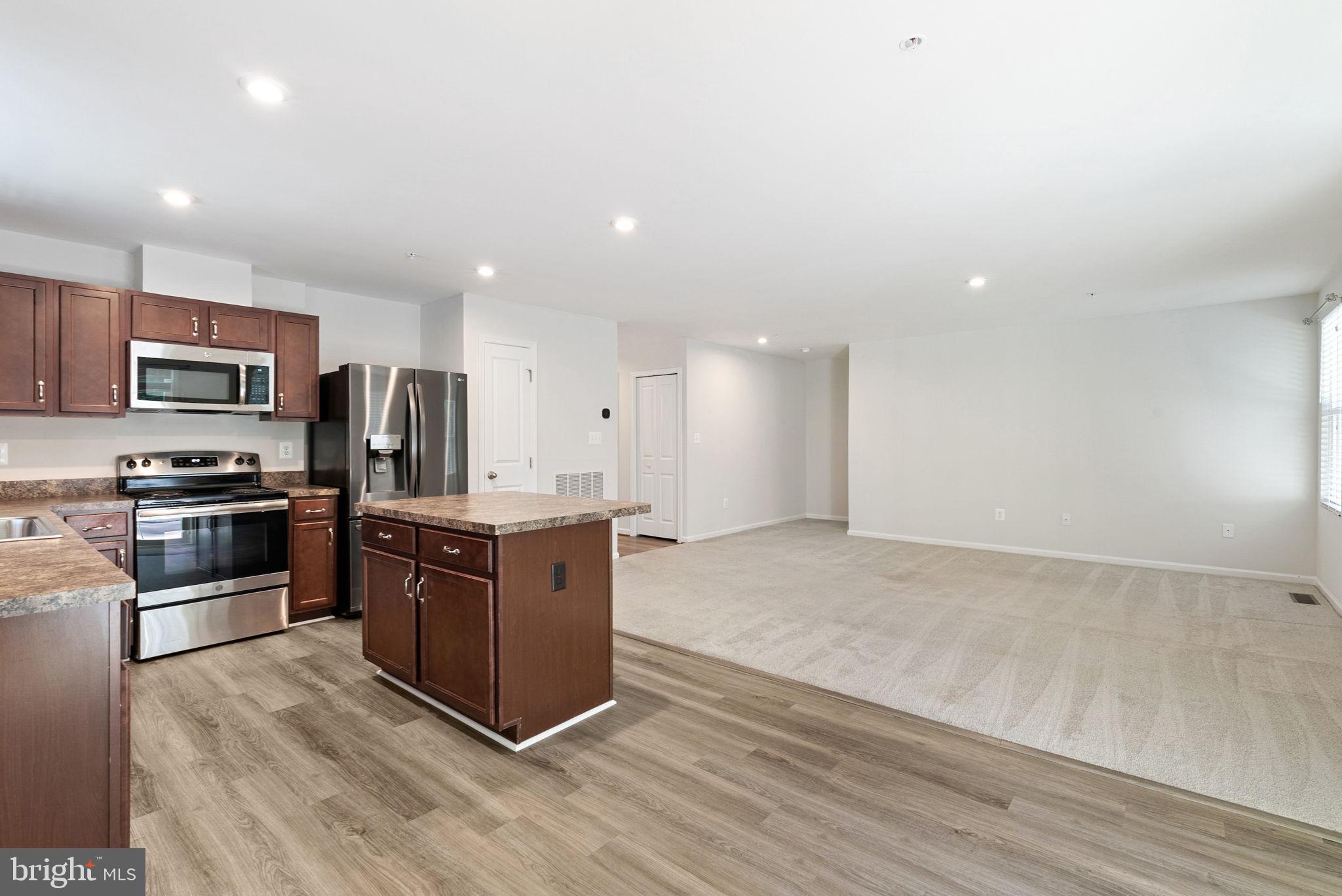CAMPBELL CROSSING - Residential