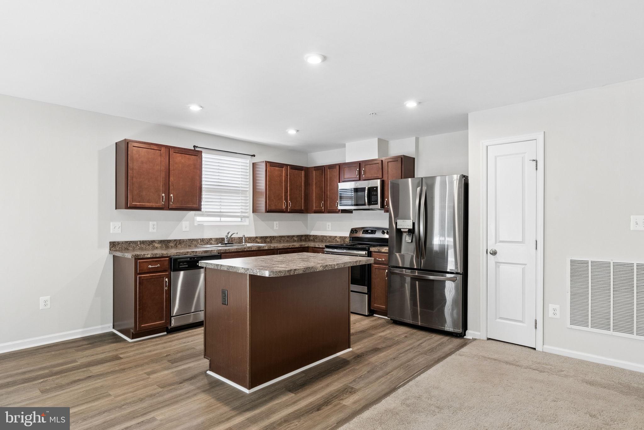 CAMPBELL CROSSING - Residential