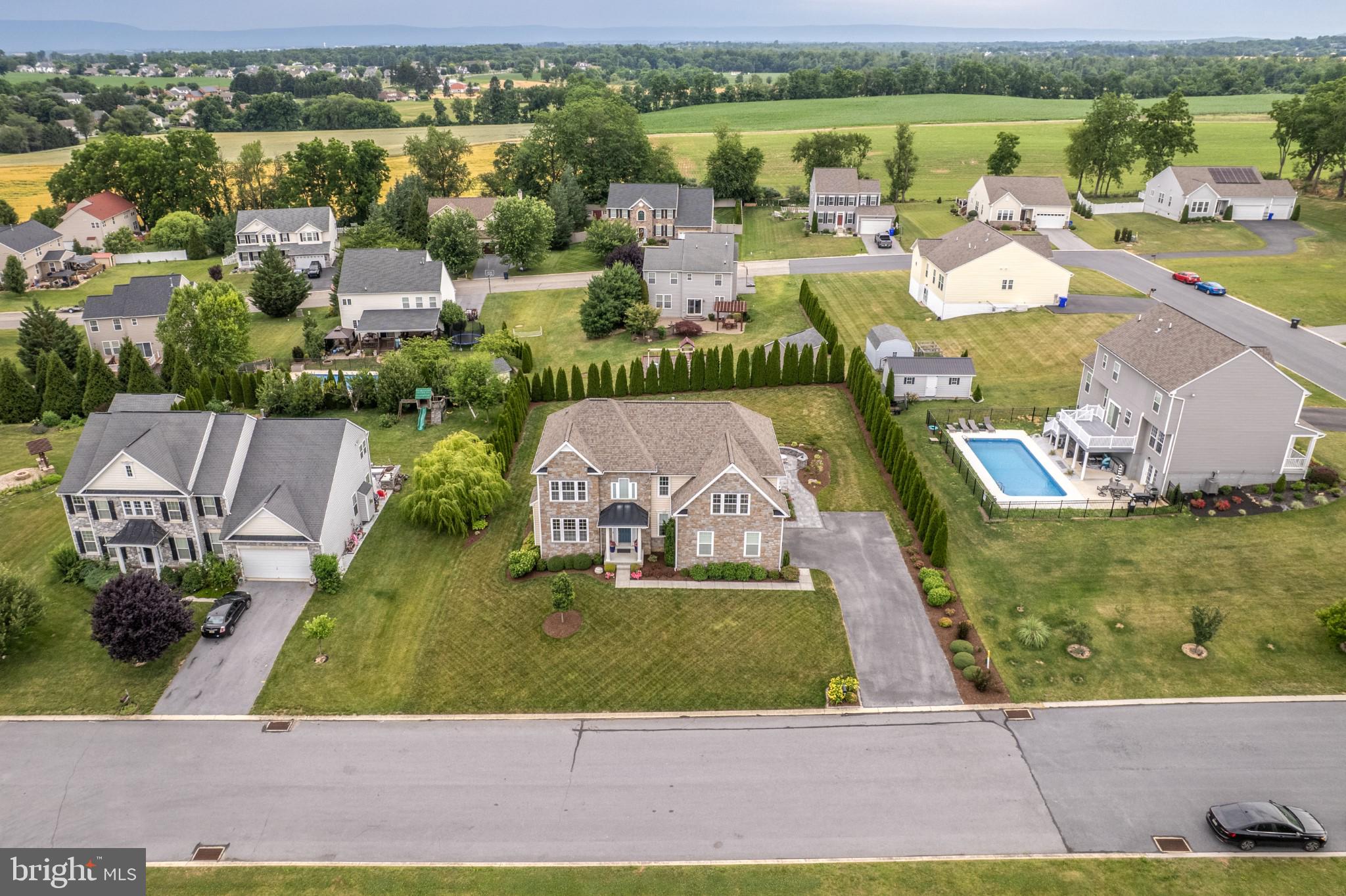 SADDLE RIDGE ESTATES - Residential